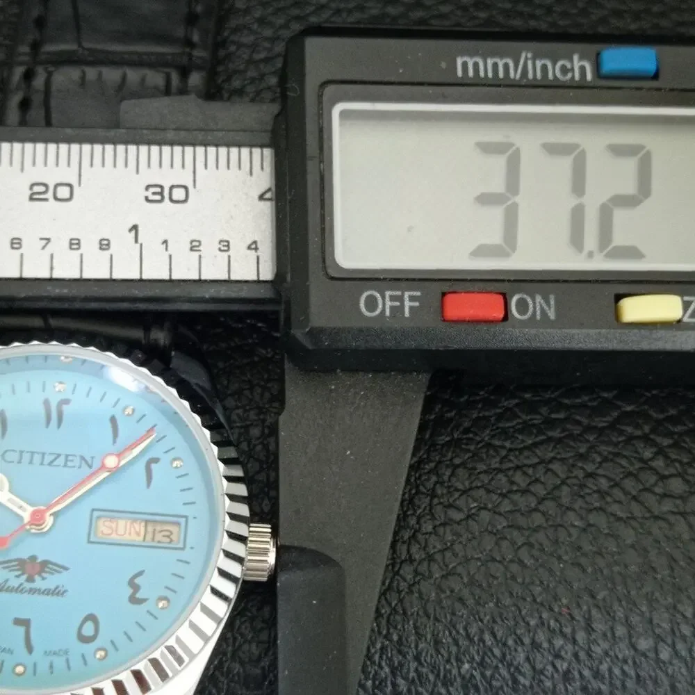 Vintage 1985 Citizen Automatic Mens Silver Watch W/daydate & Blue accents
